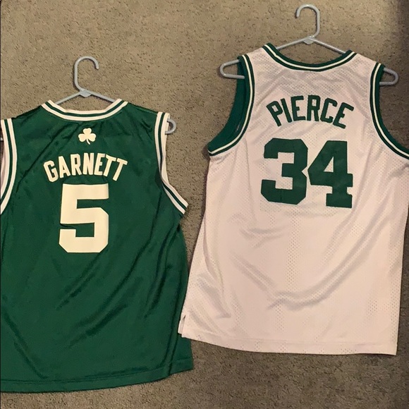 Throwback Boston Celtics Jersey’s - Picture 2 of 4